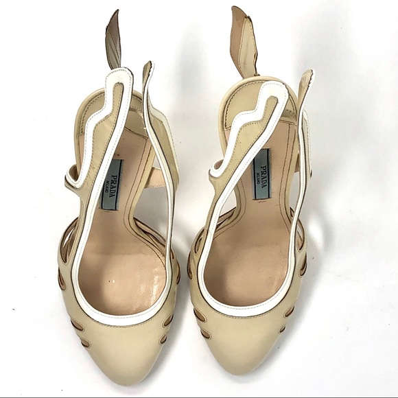 PRADA ✨ULTRA-RARE✨ Flame Wing Nude Pumps - Picture 6 of 8